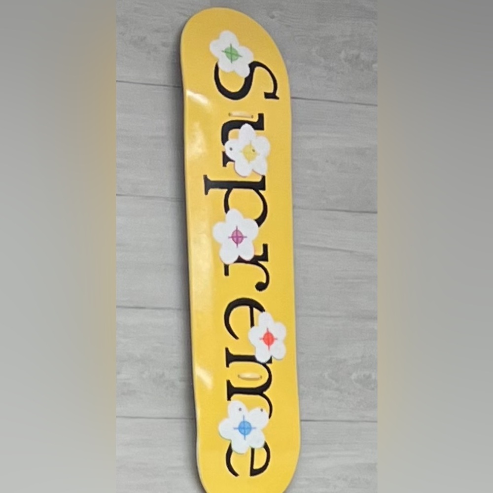 Supreme Skatedeck